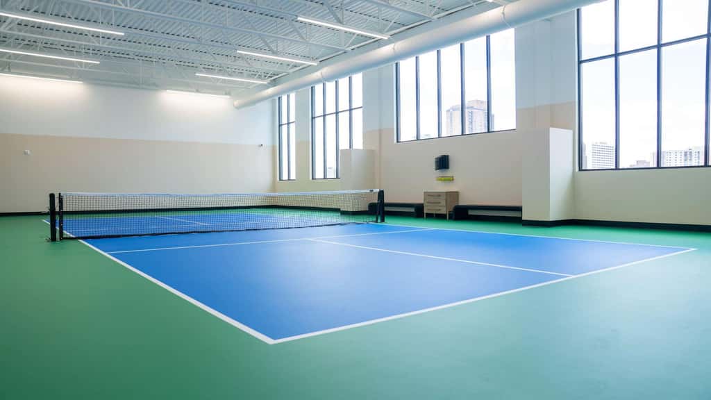 Roami at Century Plaza | Convention Ctr |1BR Loft