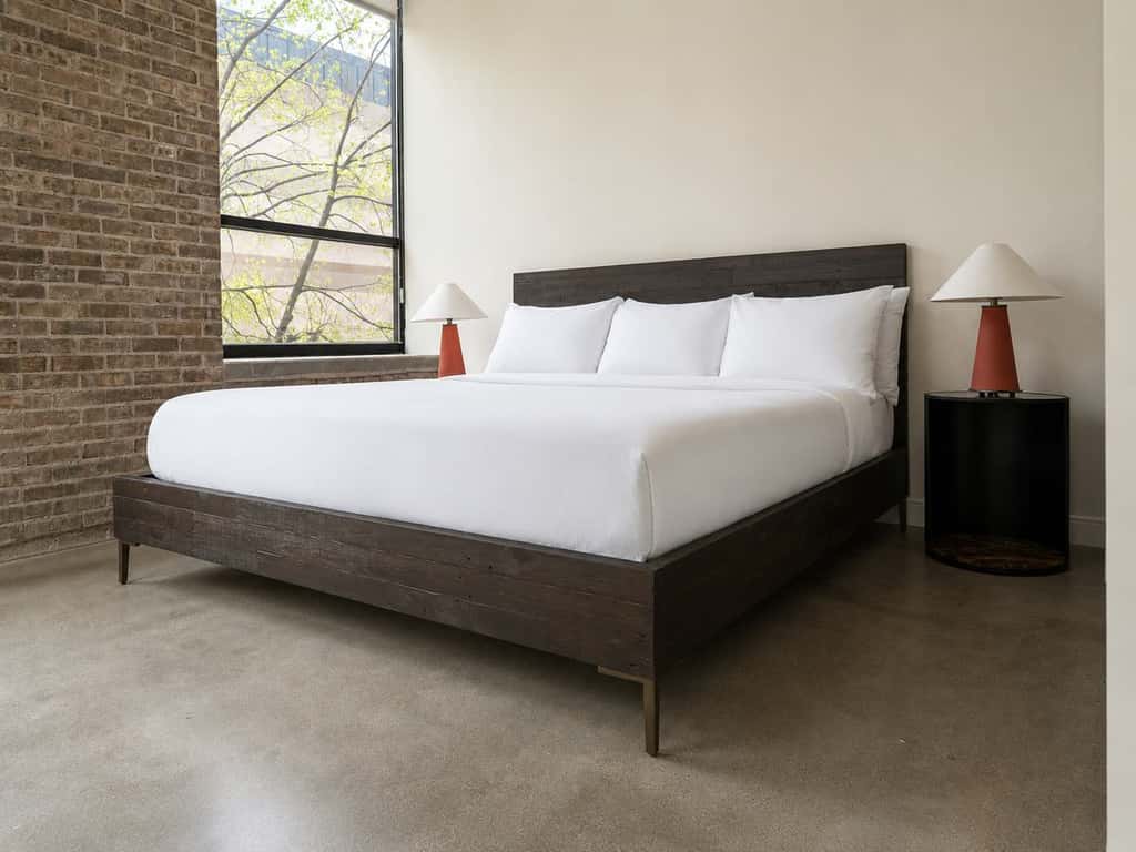 Roami at Century Plaza | 2BR 2BA Loft | sleeps 6