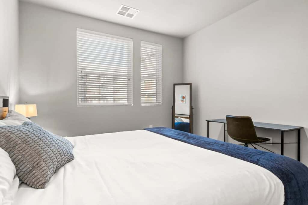 CozySuites 1BR PHX RORO Gym, Pool, Pets!