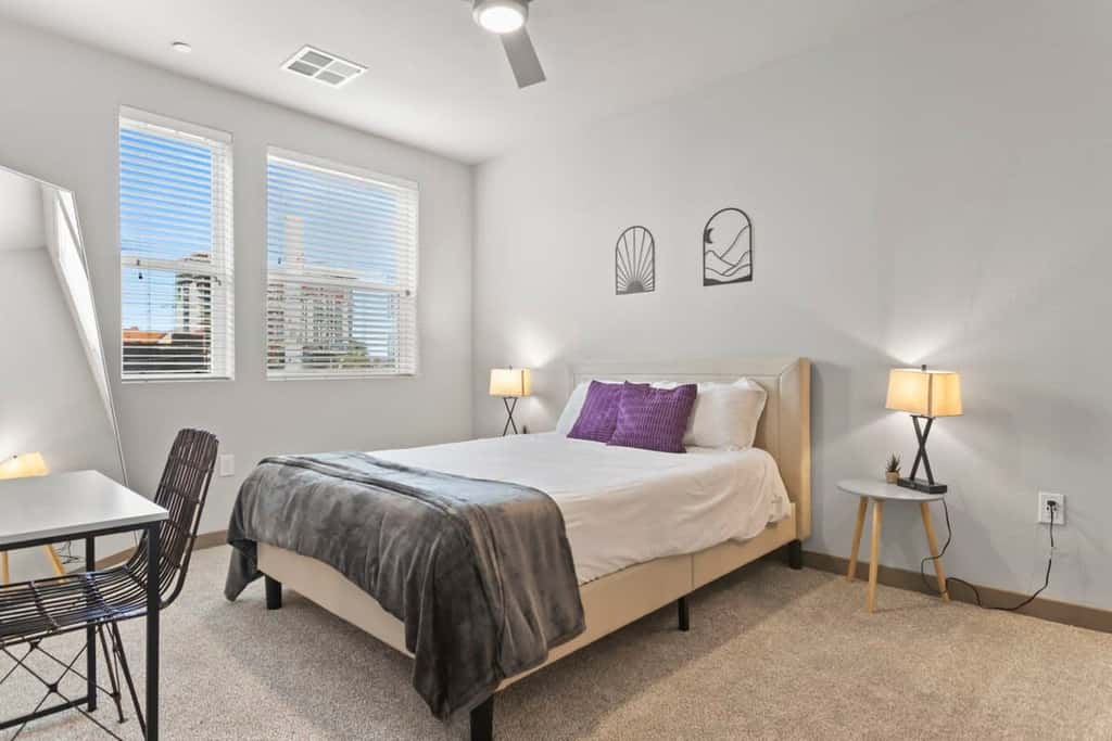 Cozysuites PHX RORO Gym, Pool, Pets! 2BR 2BA
