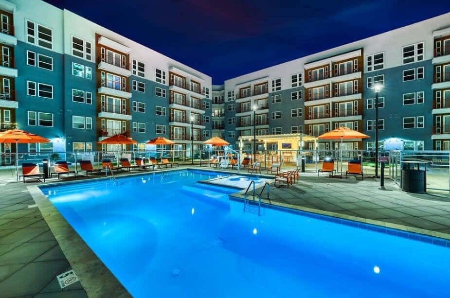Cozysuites PHX RORO Gym, Pool, Pets! 2BR 2BA