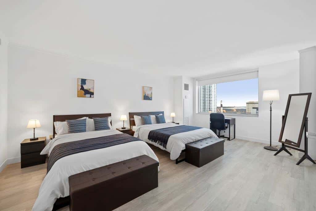 CozySuites TWO Separate Spacious Oceanfront Condos
