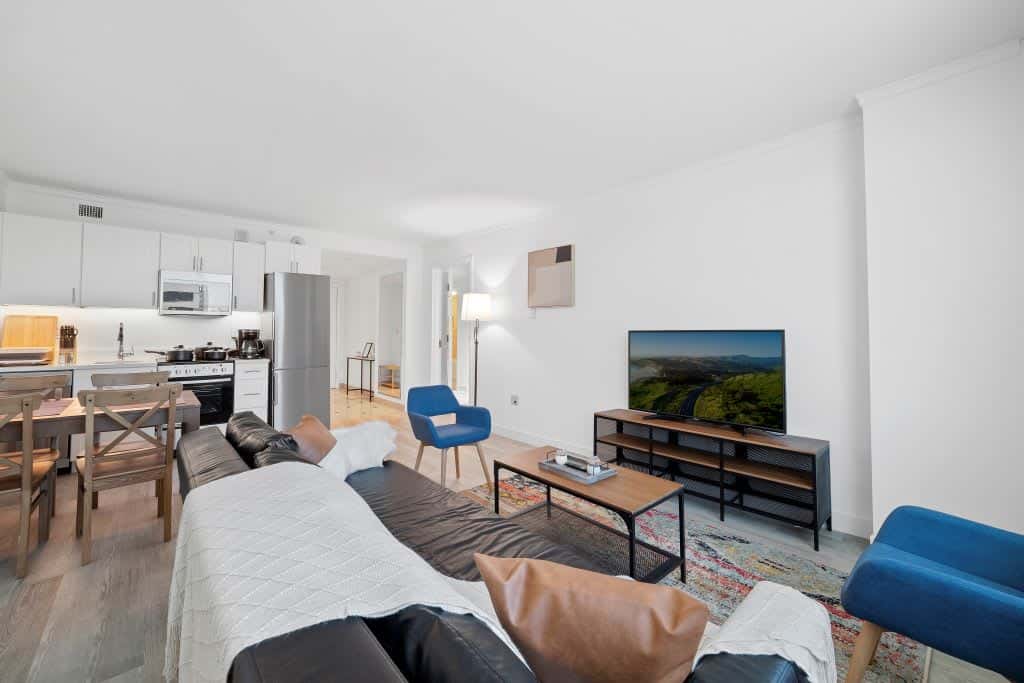 CozySuites 2BR 3BA near Boardwalk