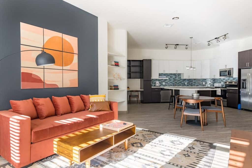 3BR TWO Modern CozySuites at Town Lake waterfront!