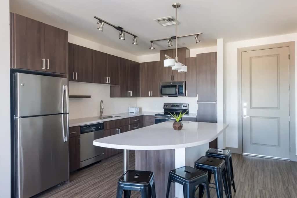 3BR TWO Modern CozySuites at Town Lake waterfront!