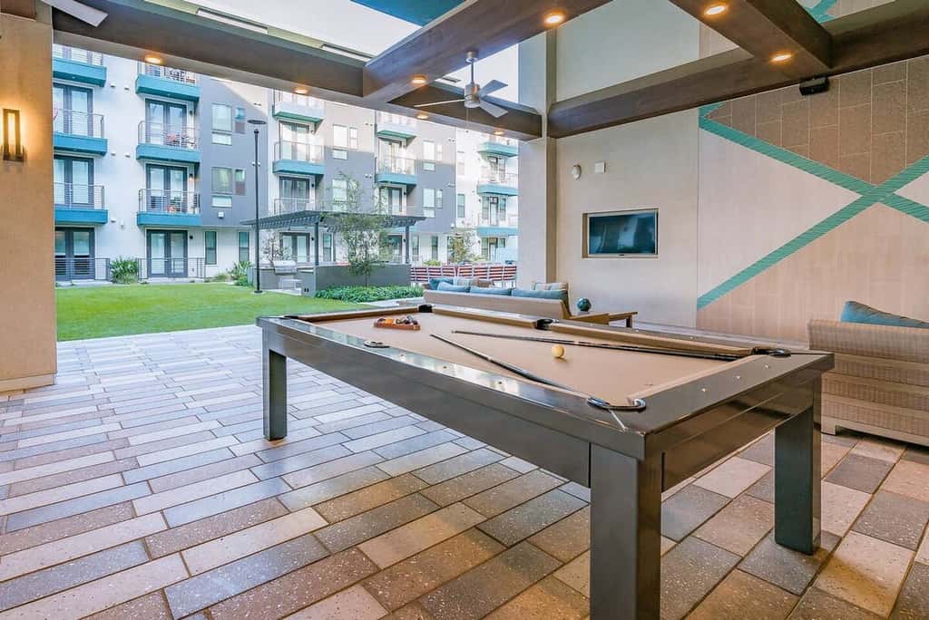 3BR TWO Modern CozySuites at Town Lake waterfront!