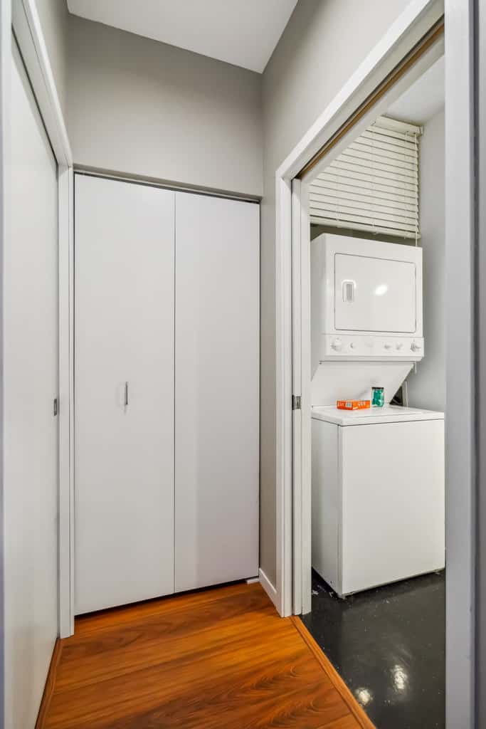 CozySuites 1BR Mill District with pool, gym