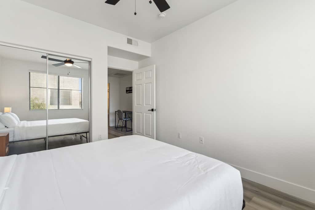 CozySuites Glendale  - Westgate w pool! 2BR