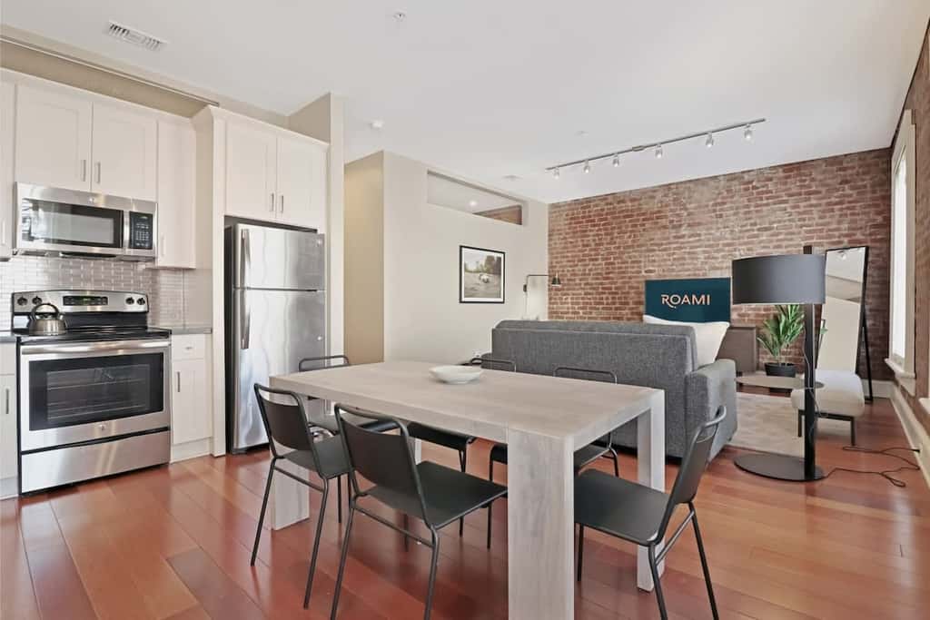 Roami at Factors Row | Near Superdome | 2BR