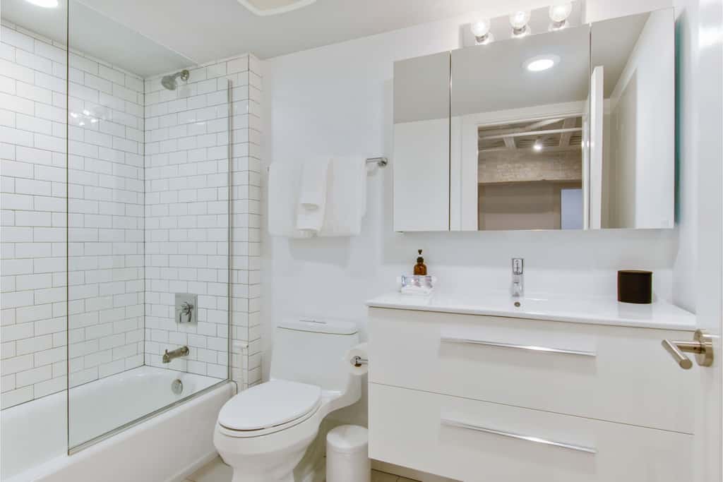 Roami at Motorworks | 2-Story | 1BR Superdome