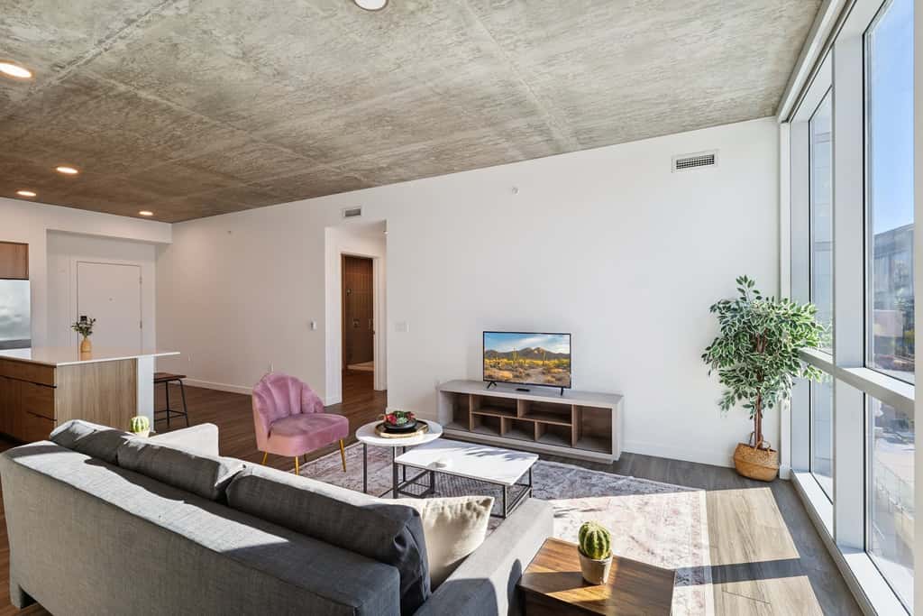TWO CozySuites Adeline - 3BR