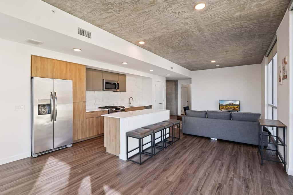 TWO CozySuites Adeline - 3BR