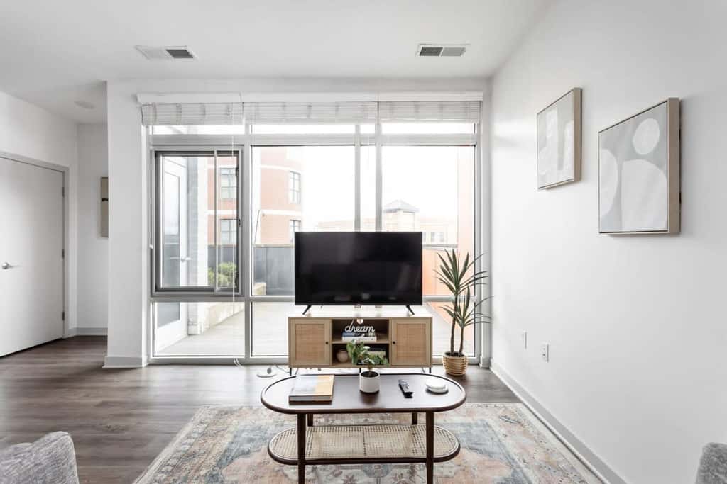 CozySuites I Trendy 1BR, Bottleworks Indy