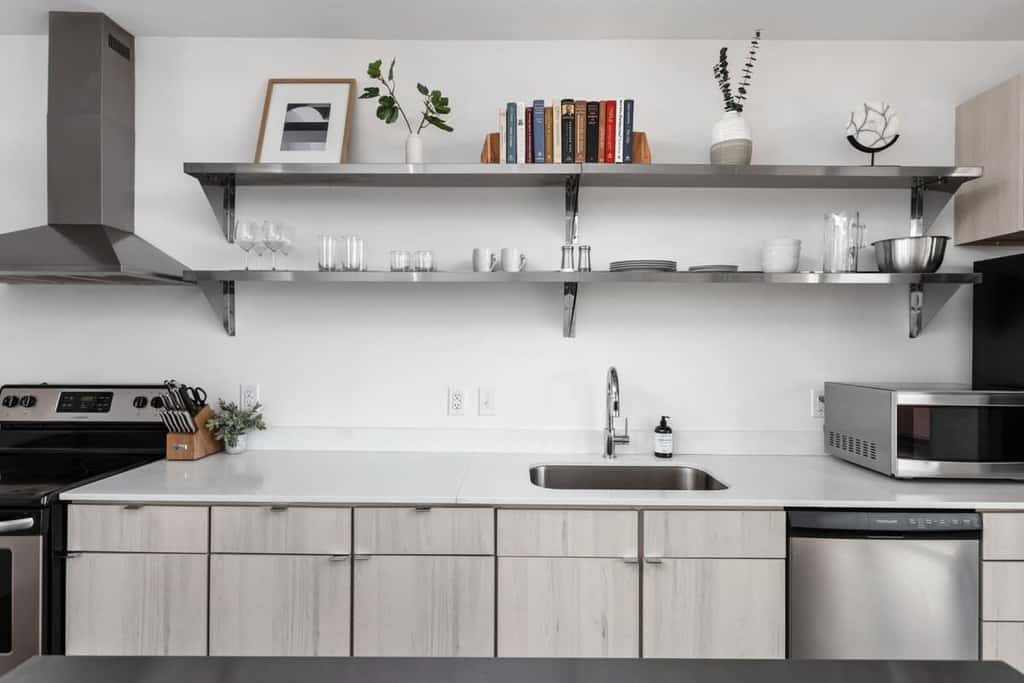 CozySuites I Trendy 1BR, Bottleworks Indy
