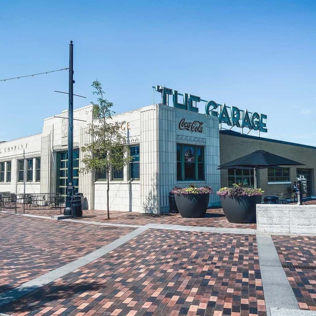 CozySuites I Trendy 1BR, Bottleworks Indy