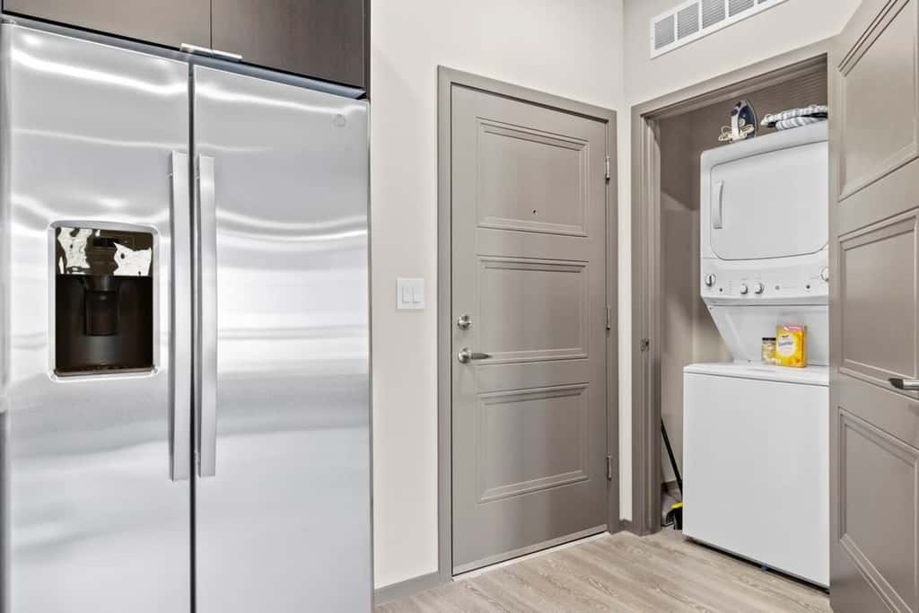 TWO Stunning Westgate CozySuites by Stadium | 3BR 