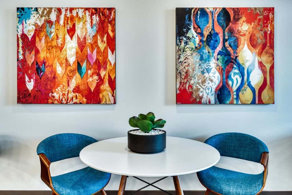 TWO Stunning Westgate CozySuites by Stadium | 3BR 