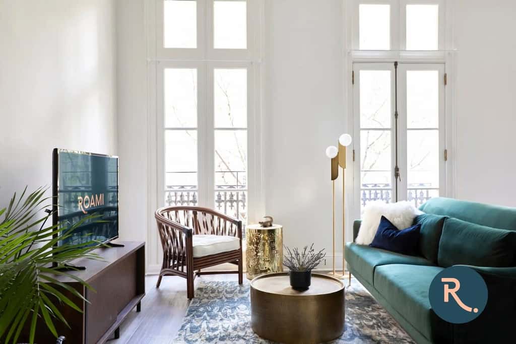 Roami at St. Charles | 2 Bedroom w/ Balcony