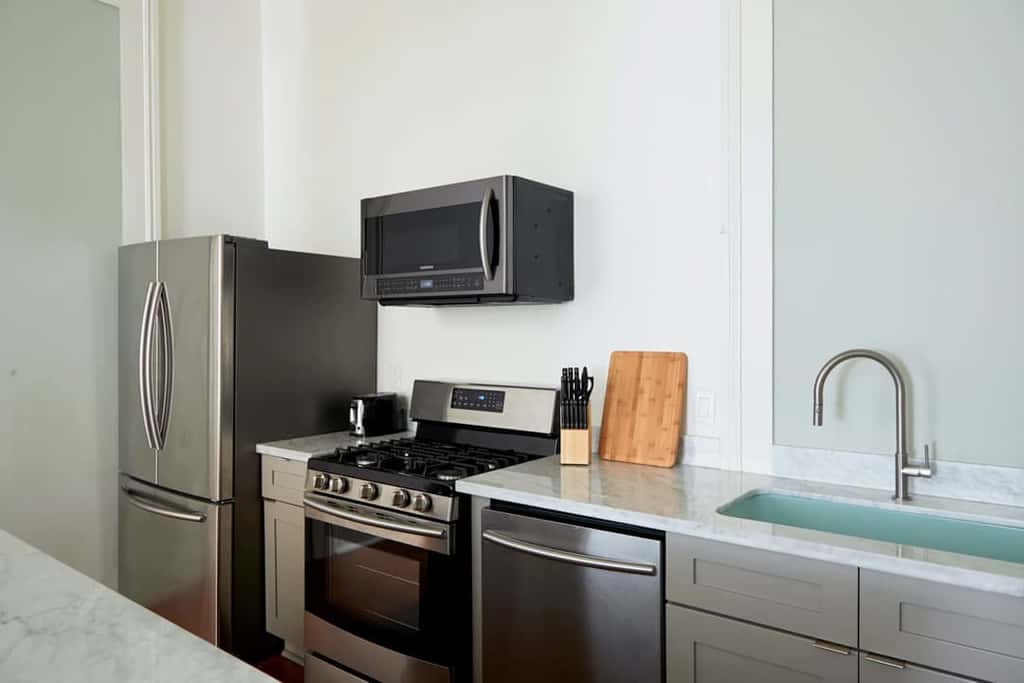 Roami at The Mandeville | One Bedroom