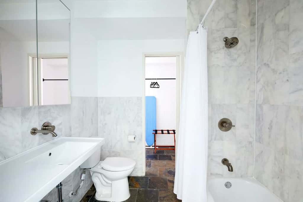 Roami at The Mandeville | One Bedroom