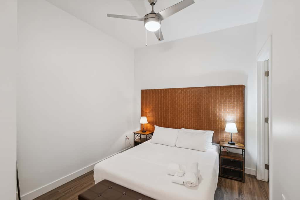 CozySuites Adeline SDO - valet parking, gym, pool!
