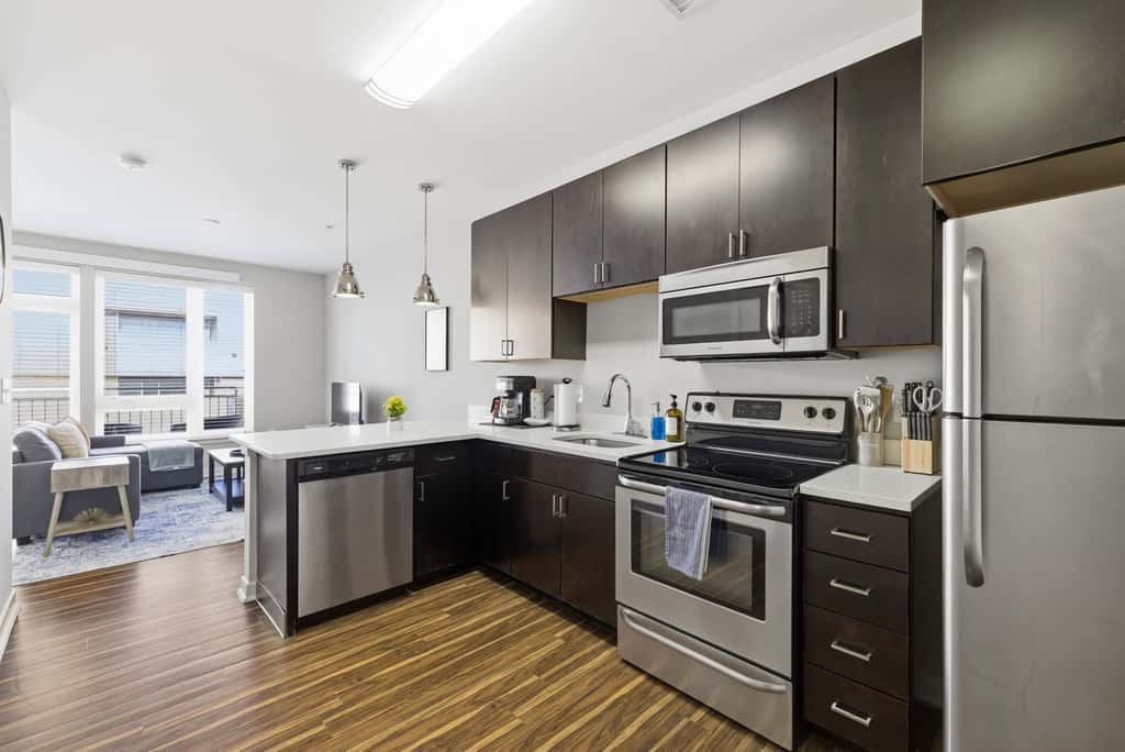 CozySuites | Modern SDO, Monument Circle, Indy