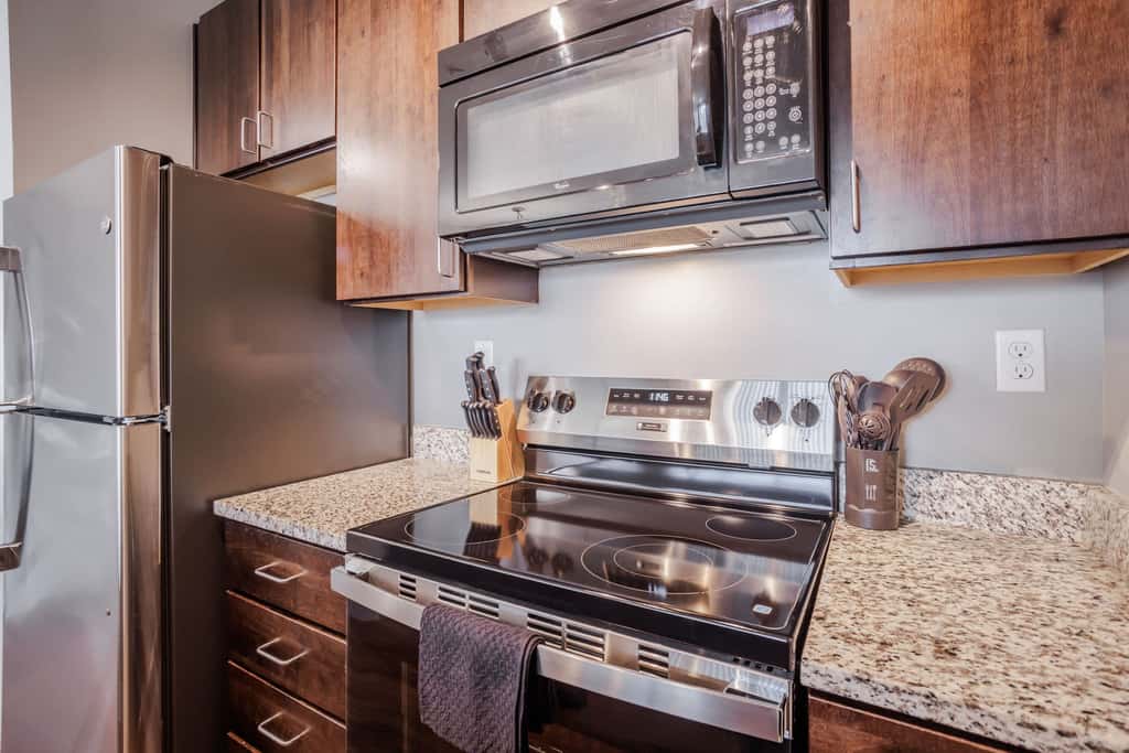 Two Stunning 4BR/4BA CozySuites at the Banks