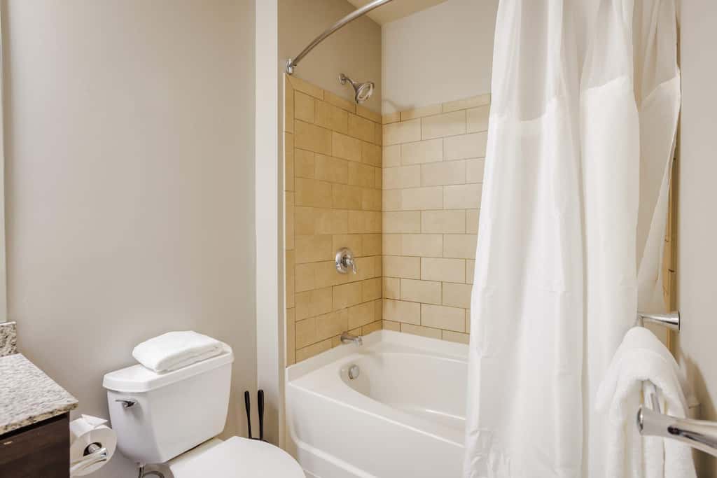Two Stunning 4BR/4BA CozySuites at the Banks