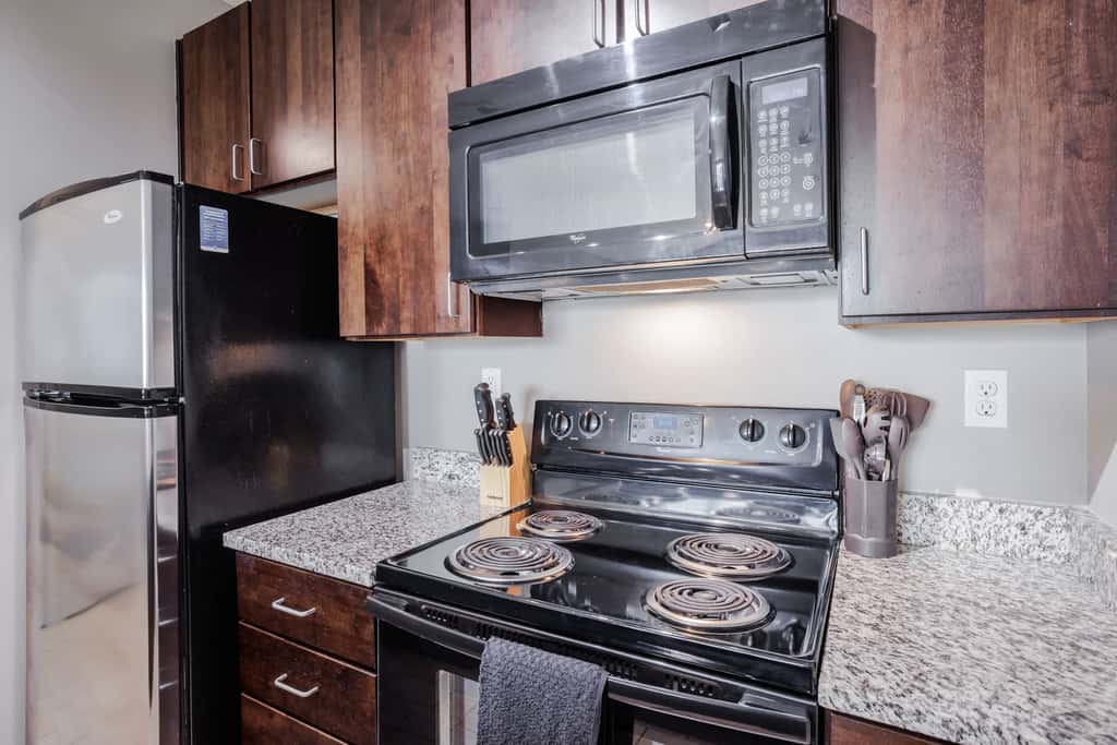 Two Stunning 4BR/4BA CozySuites at the Banks