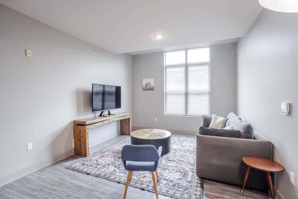 Two Stylish 4BR/4BA CozySuites at the Banks