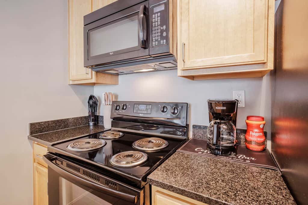 Two Stylish 4BR/4BA CozySuites at the Banks