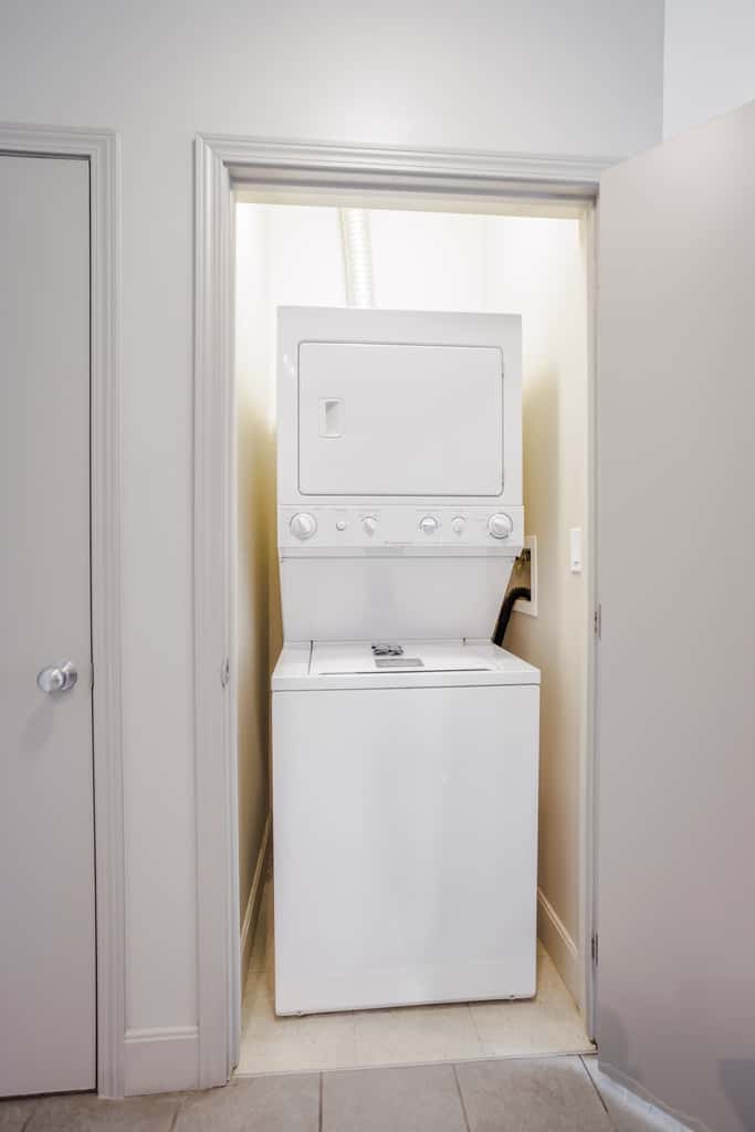 Two Stylish 4BR/4BA CozySuites at the Banks
