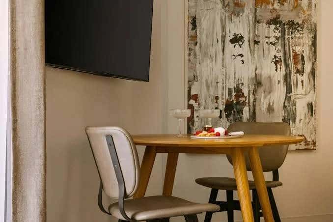 Roami at the Fitz | 1BR sleeps 4 | gym
