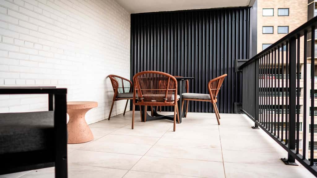 Roami at the Fitz | 1BR sleeps 4 | gym