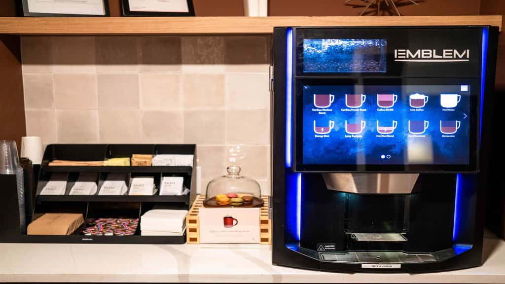 Roami at the Fitz | 1BR sleeps 4 | gym