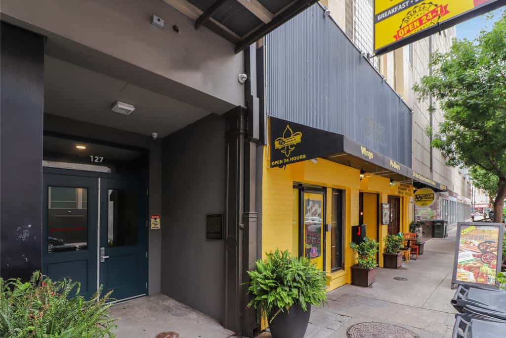 Roami at Bourbon Place |1 Block to Bourbon St| 1BR