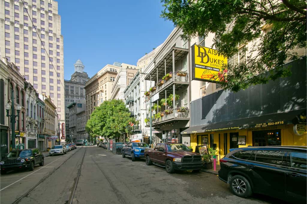 Roami at Bourbon Place |1 Block to Bourbon St| 1BR