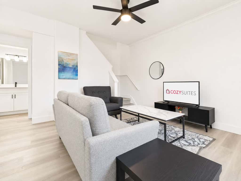 CozySuites Chandler 2BR with 2 pools + Jacuzzi!