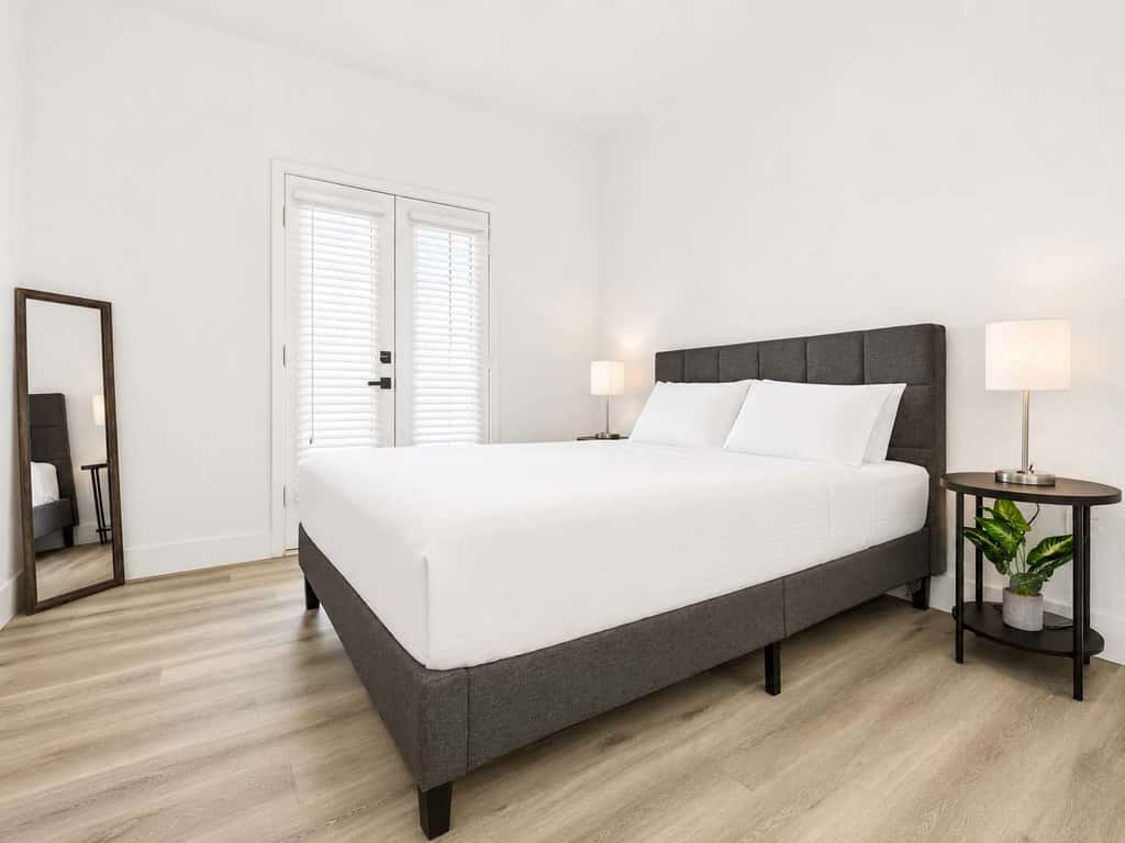 CozySuites Chandler 2BR with 2 pools + Jacuzzi!