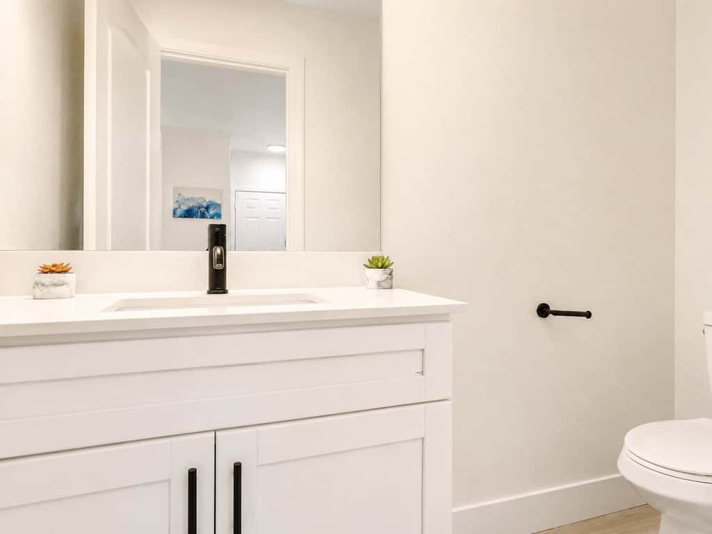 CozySuites Chandler 2BR with 2 pools + Jacuzzi!
