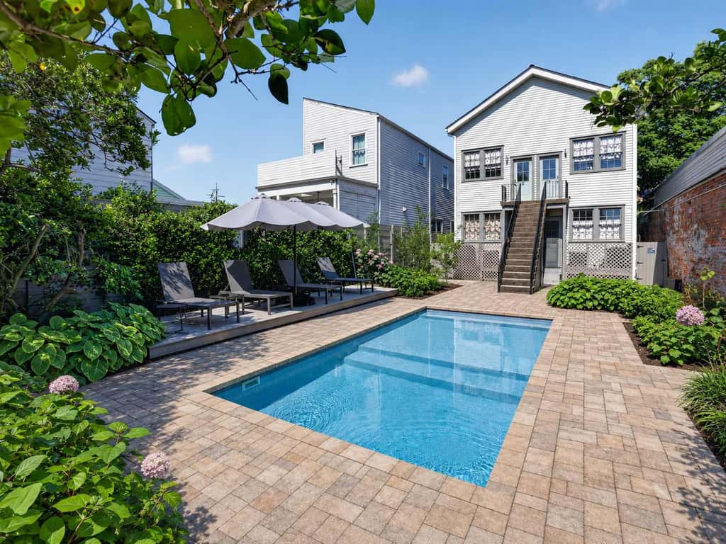 Roami at The Mandeville | 2BR w/ Balcony