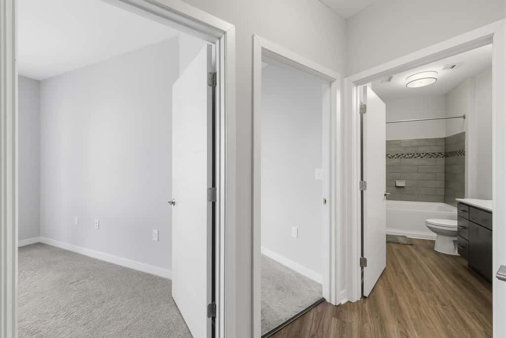 CozySuites | 3BR Monument Circle, Indy with parking