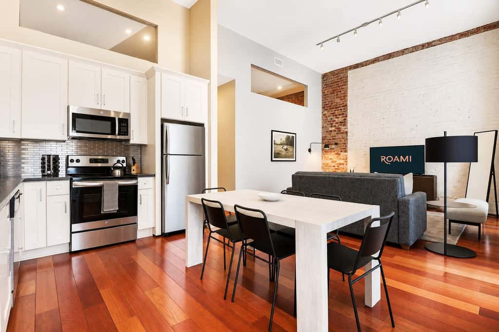 Roami at Factors Row | Courtyard | 4BR Combo
