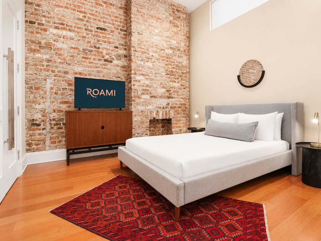 Roami at Factors Row | Courtyard | 4BR Combo