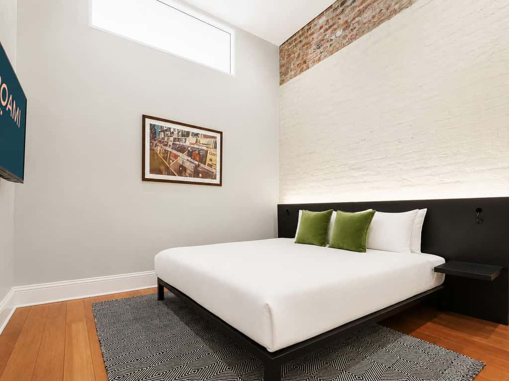 Roami at Factors Row | Courtyard | 4BR Combo