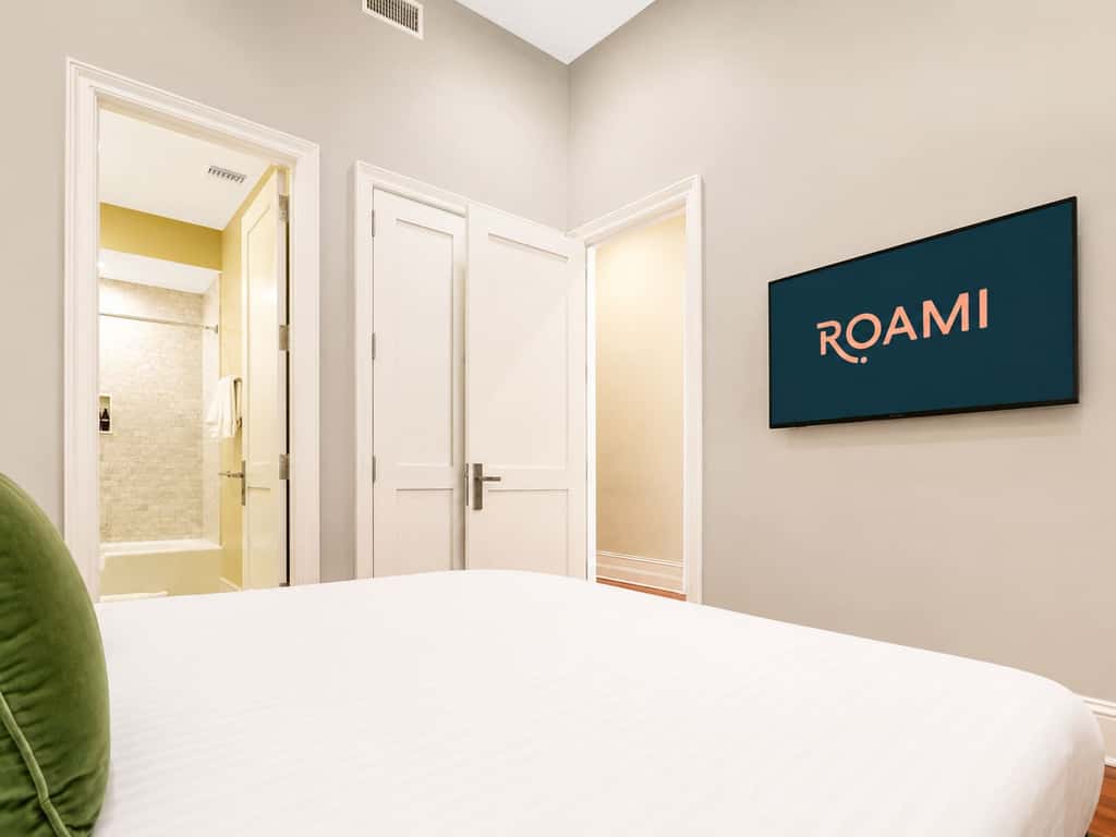 Roami at Factors Row | Courtyard | 4BR Combo