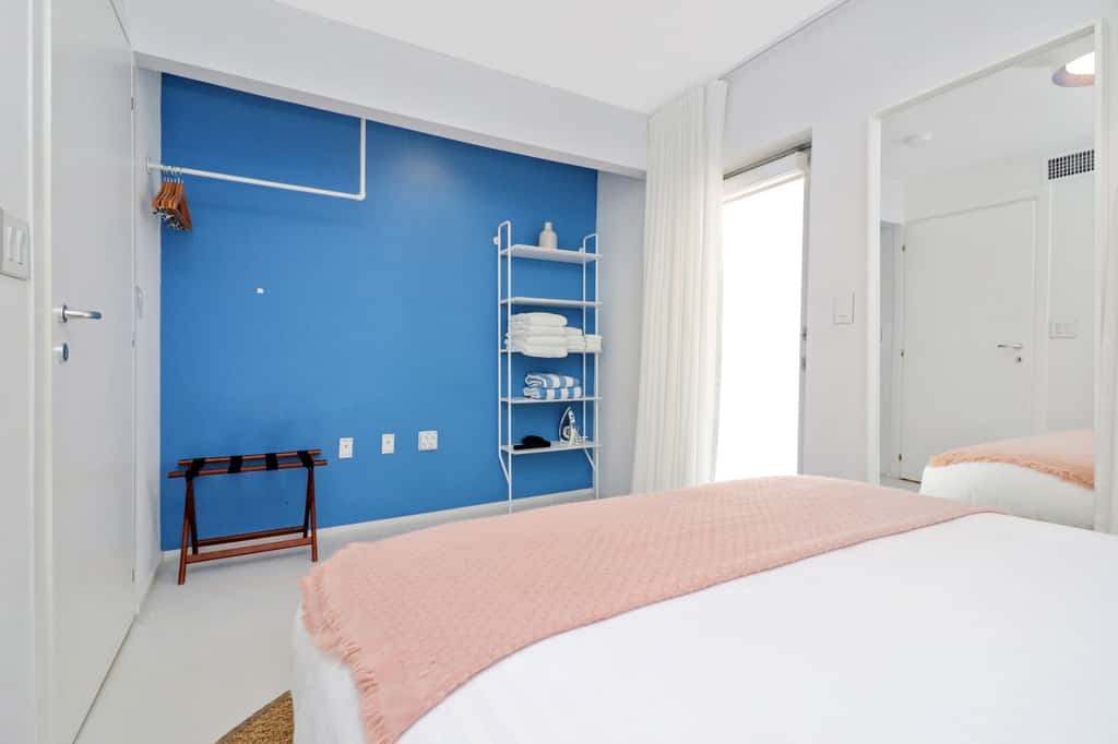 Roami at 250 Collins | Pool | Next to Beach | 1BR