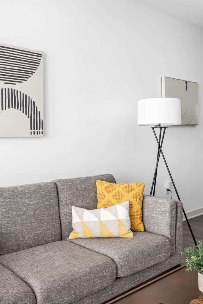 CozySuites Modern 2BR in Bottleworks Indy