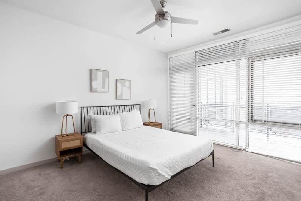 CozySuites Modern 2BR in Bottleworks Indy