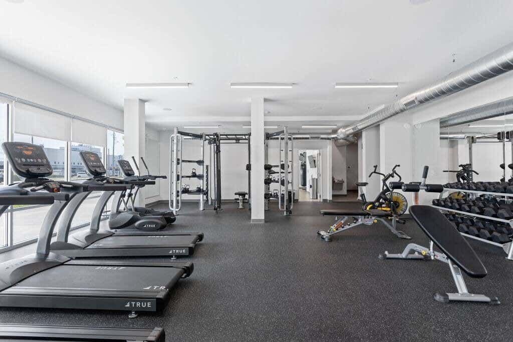 Modern Studio CozySuites Downtown